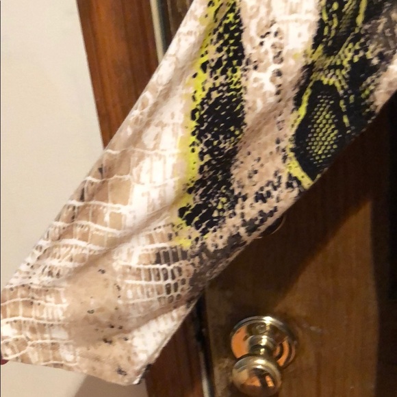 Blouse - Picture 3 of 4